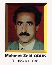 �ehit ��retmen
      Mehmet Zeki �D�K resmi foto�raf� 