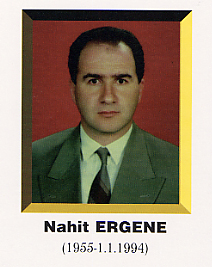 �ehit ��retmen
      Nahit ERGENE resmi foto�raf� 